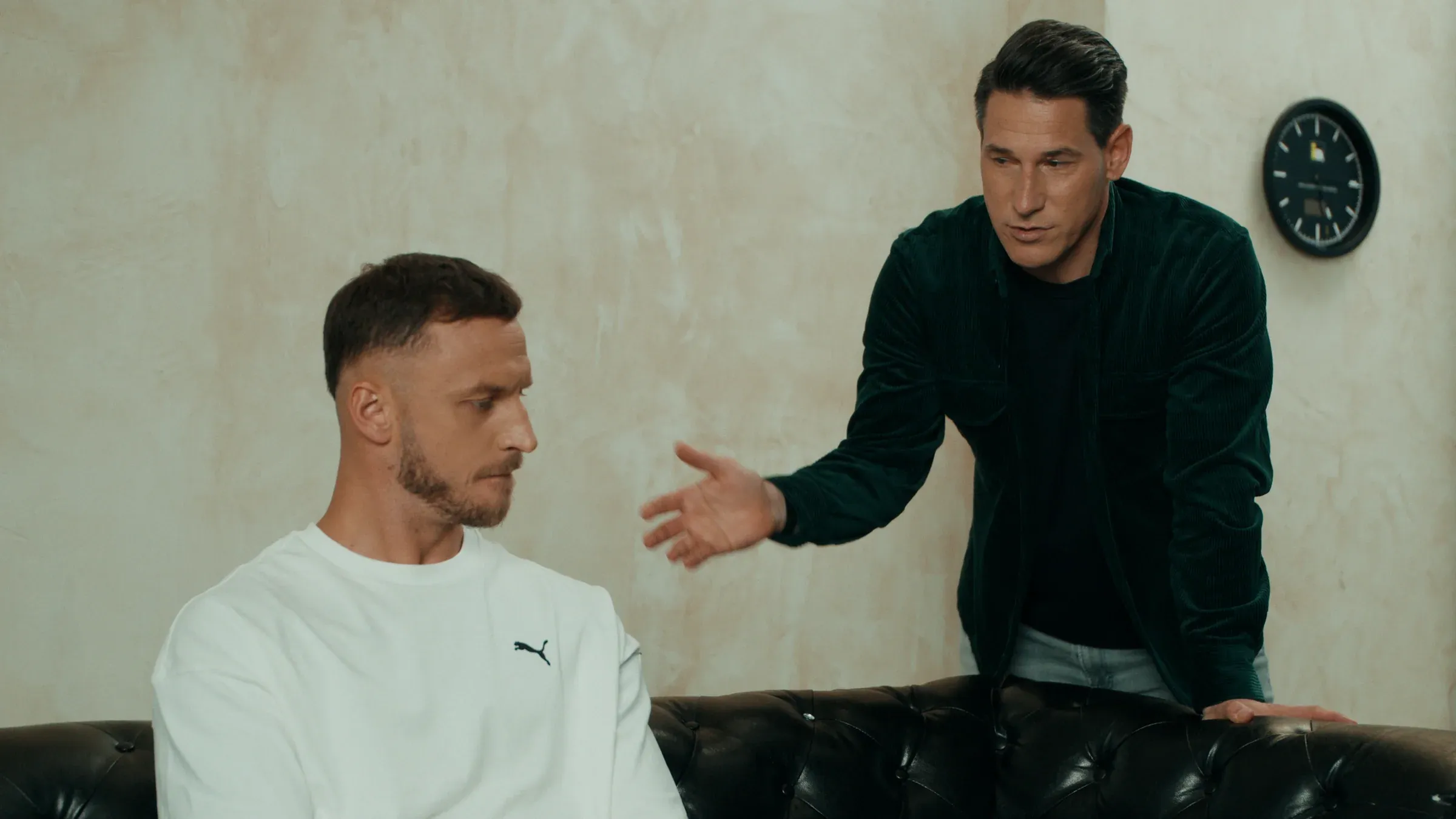 Still 10 aus iDM x Arnautovic 2026